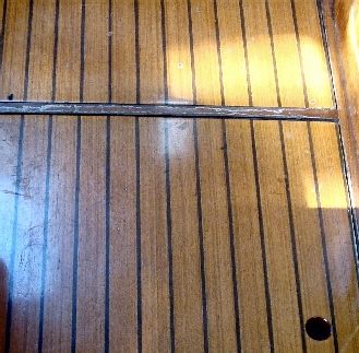 [Immagine: 2012510143718_dettaglio pagliolo 4.jpg]